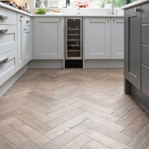 V4 Engineered Herringbone Zigzag Frozen Umber Oil 15x90x360mm