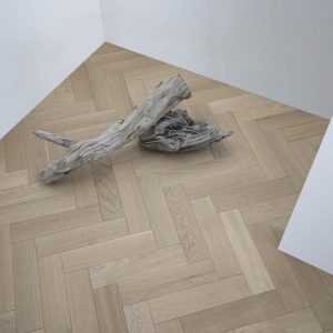 V4 Engineered Herringbone Zigzag Shore Drift Lacquer 15x90x360mm