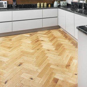 V4 Engineered Herringbone Zigzag Matt Lacquered 15x90x360mm