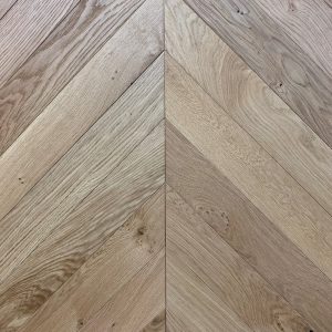 Xylo Chevron Soho Natural Oak Brushed UV Oiled 14x90x540mm