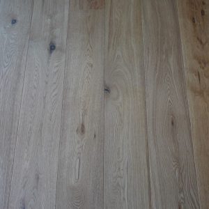 YNDE Engineered Brushed & Oiled Classic Oak 14x190mm