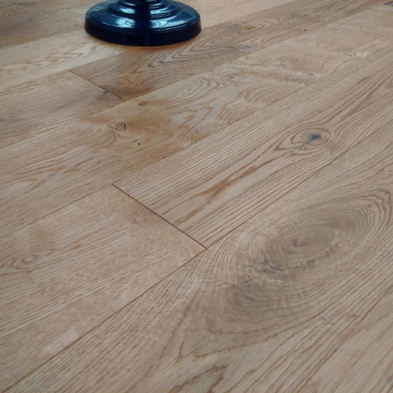 YNDE Engineered Brushed Oiled Oak 18x125mm