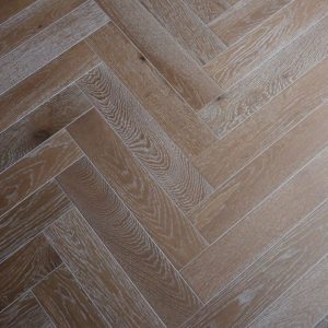 YNDE Engineered Herringbone Smoked White Oiled 14x90x450mm