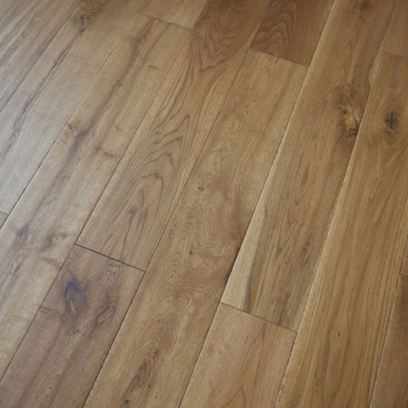 YNDE Engineered Solid Traditional Golden Hand Scraped 18x125mm - Image 2