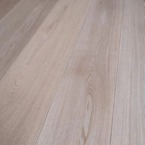 YNDE Engineered Lacquered Prime Oak 14x190mm