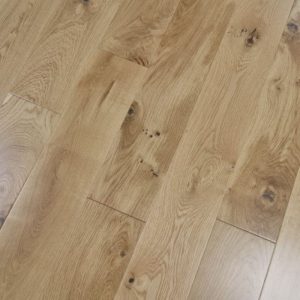 YNDE Engineered Solid Traditional UV Lacquered Oak 18x150mm