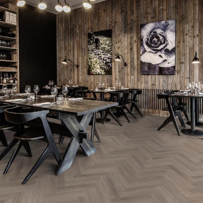 KAHRS LVT WHINFELL ELEGANT HERRINGBONE GLUE 2.5x102x457mm