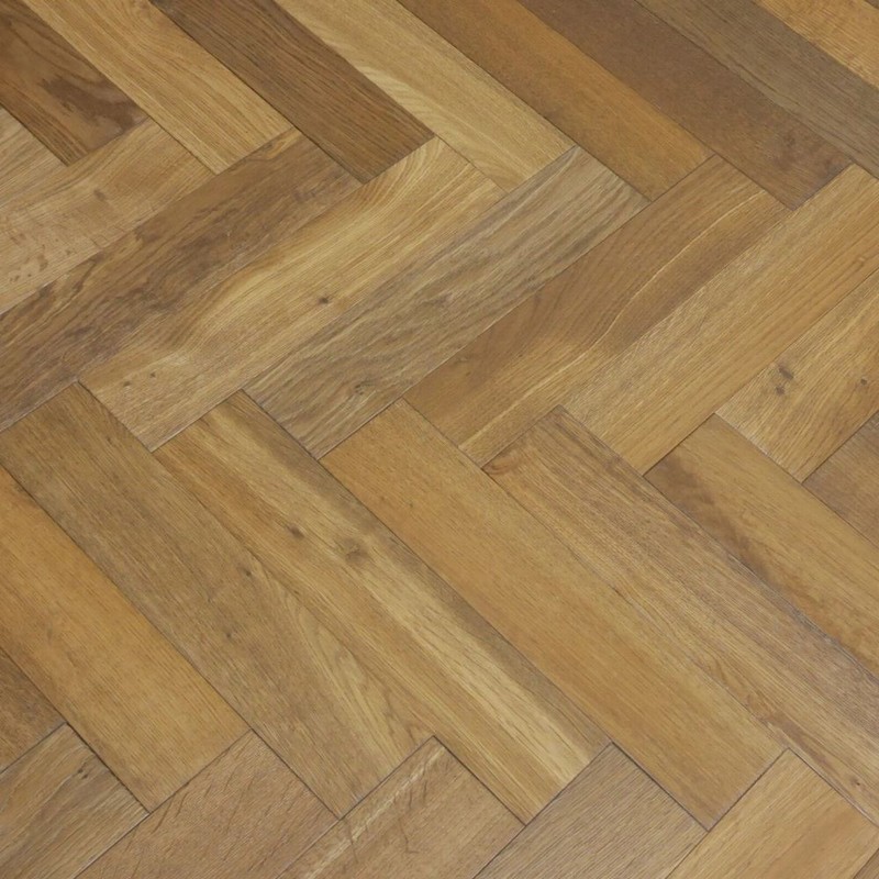 Lamett Engineered Herringbone Farm Old Church Oiled 15x125x625mm - Image 3