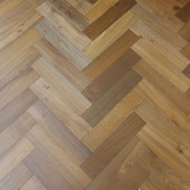 Lamett Engineered Herringbone Farm Old Church Oiled 15x125x625mm - Image 2