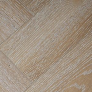 YNDE SPC Herringbone Honey Oak 6mm